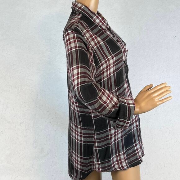 Rails Women’s Plaid Rayon Button Up Shirt Soft Flannel Feel Size M Fall Winter - Picture 2 of 10